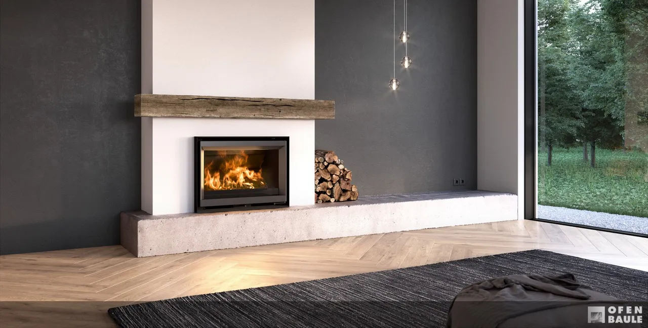 Kamin mit Holzbalken